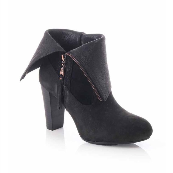 Authentic Ugg Booties - Picture 2 of 9